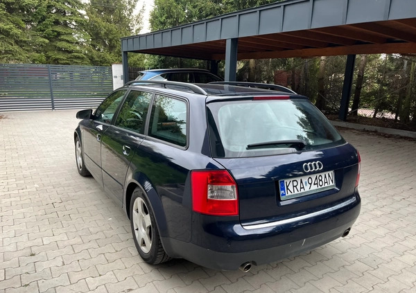 Audi A4 cena 17500 przebieg: 178373, rok produkcji 2004 z Ostroróg małe 92